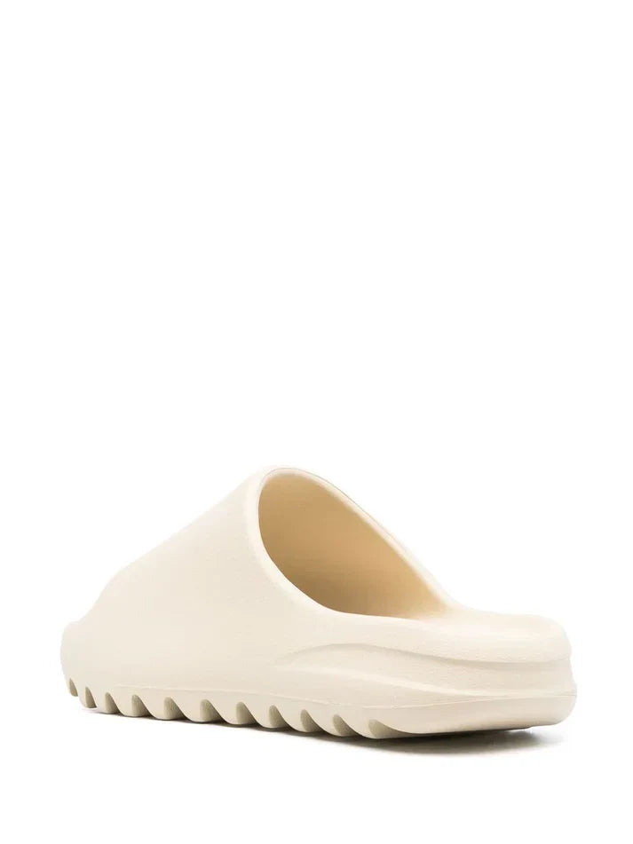 ADDIDAS YEEZY SLIDES PURE SEMI UA