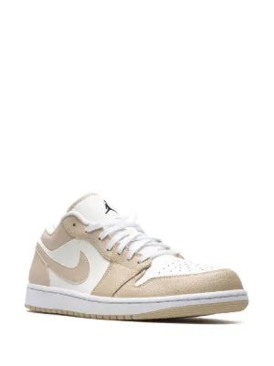 NIK_E AIR JORDAN 1 LOW SE SAIL RATTAN UNIVERSITY RED FIX