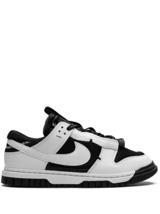 Nik ee dunk low jumbo reverse panda