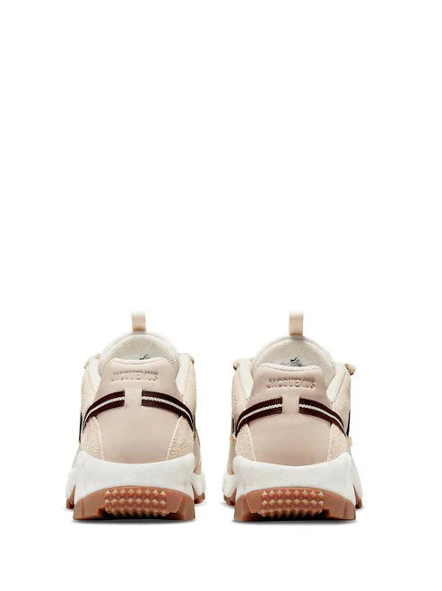 Nik_e air humara lx jacquemus white sale