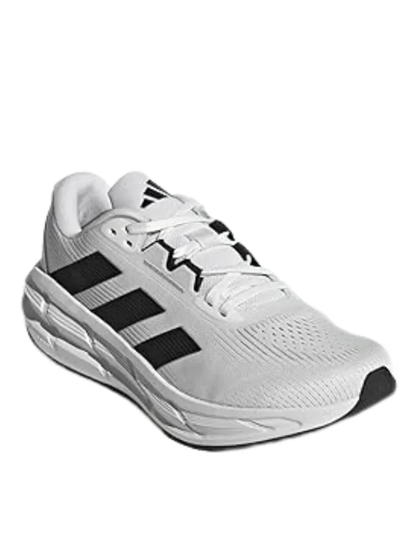 S adistar 3 grey running