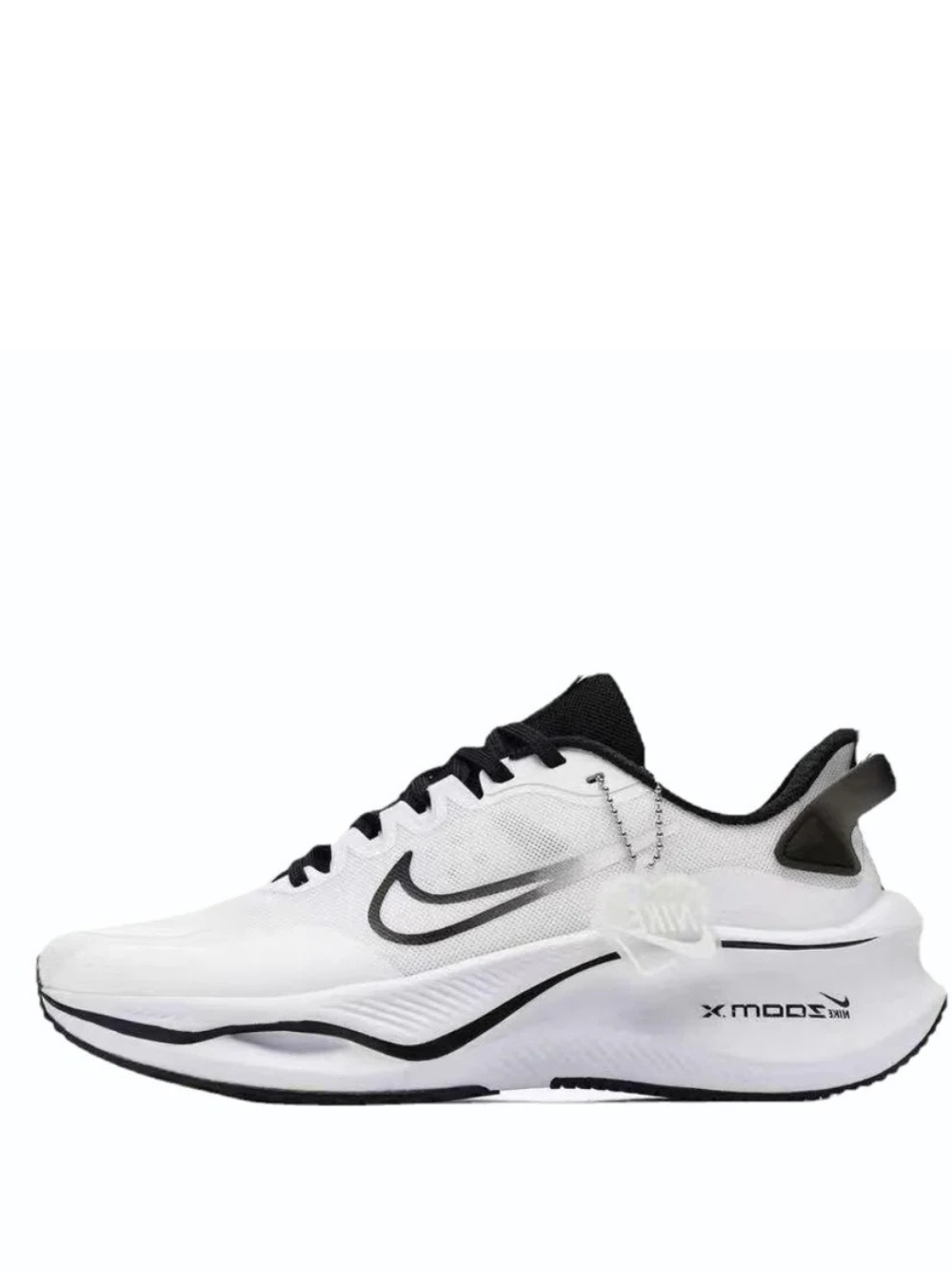 Nik.e Zoom Smily Pro White