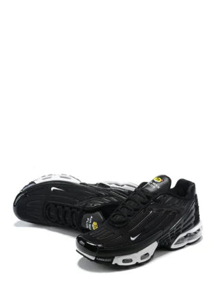 NIKEE AIRMAX PLUS 3 TN BLACK WHITE
