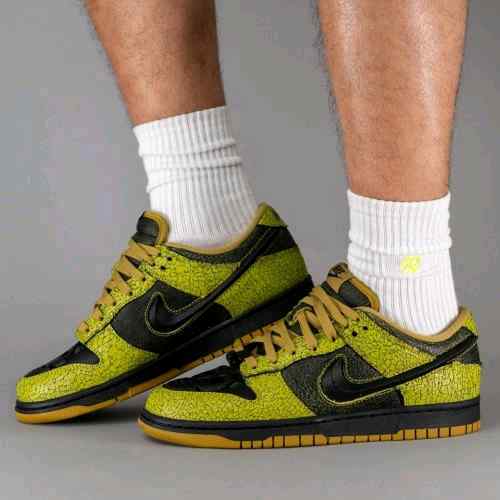 Nikkee Dunk Low QS HALLOWEEN SKULL