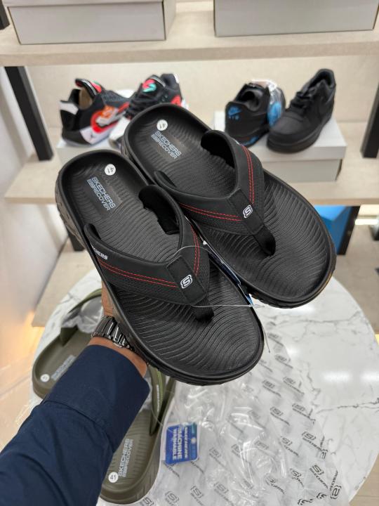 Skecher.s premium flip flop