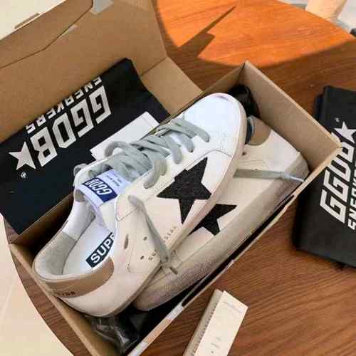GOLDEN GOOSE SUPER STAR SNEAKER