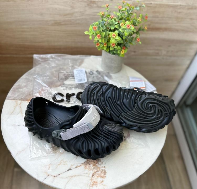 Croc.s Salehe Bembury The Pollex Clog Black With og box and carry bag