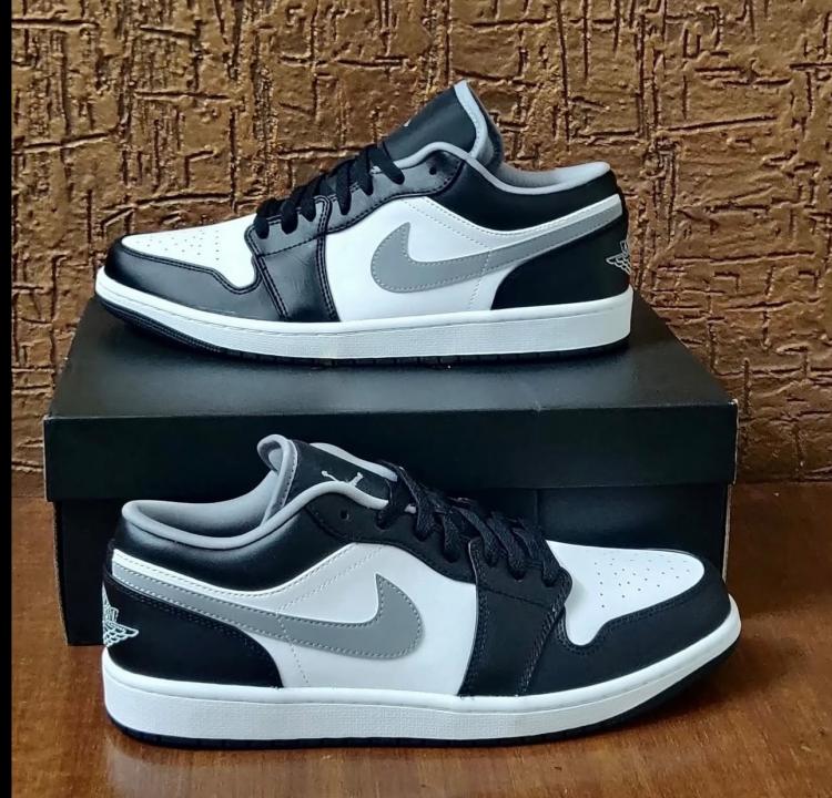 NIK.E AIR JORDAN 1 LOW PARTICLE GREY