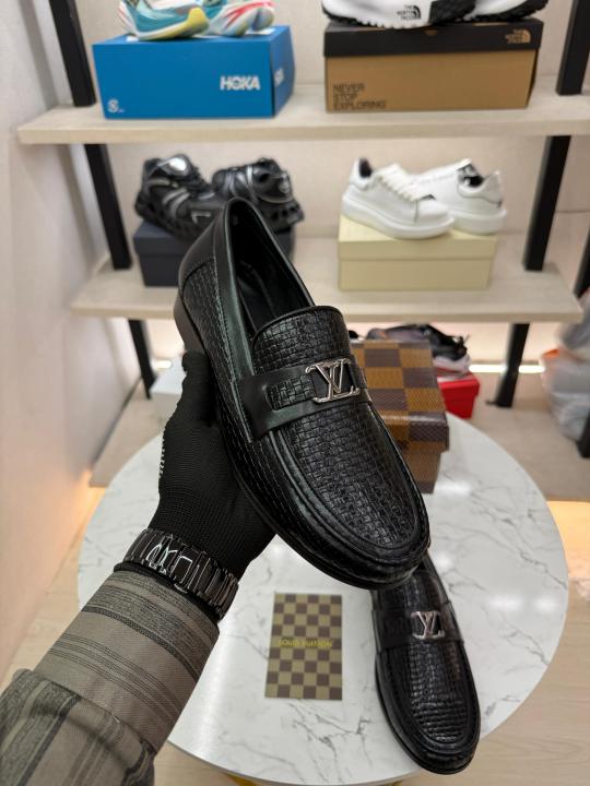 Loui s Vuttion premium quality Loafers full black