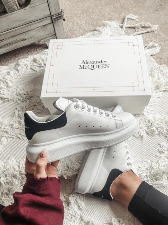 Alexander McQuee.n White Sneakers With Card Bill carry Bag & Og Box