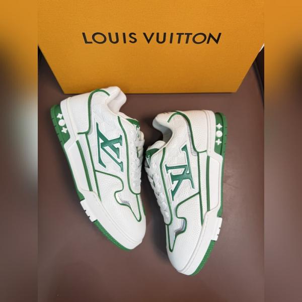 LOUI.S VUITTON TRAINER 2026 WHITE GREEN