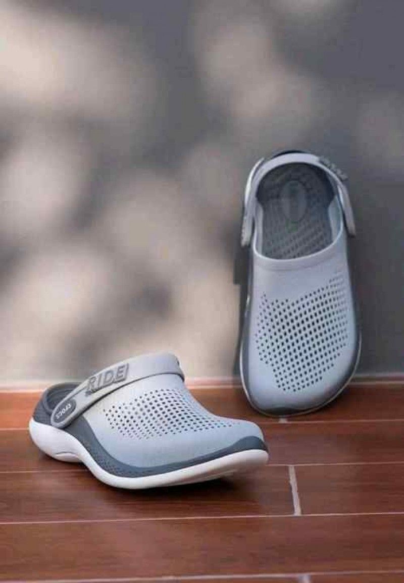 _CROcCS_LITERIDE 360 CLOGS GREY