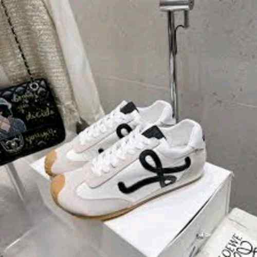 LOEWE BALLET RUNNER 2 0 SNEAKER WHITE BLACK