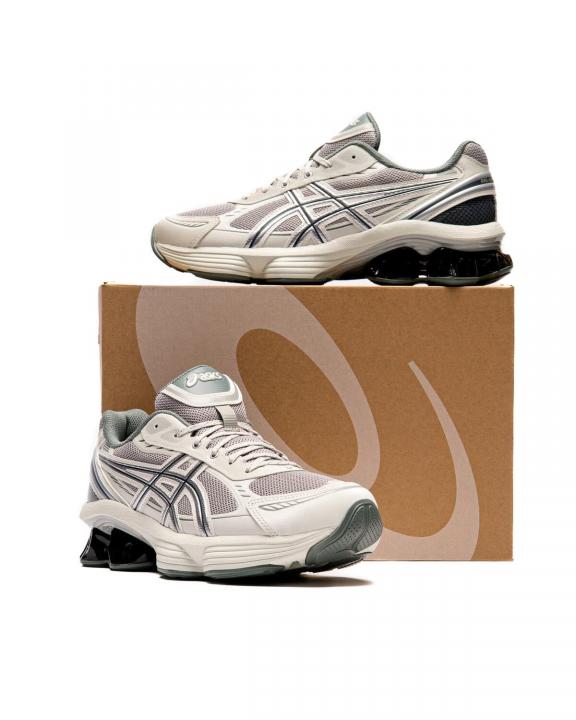 Asic.s Gel-Kinetic Fluent White