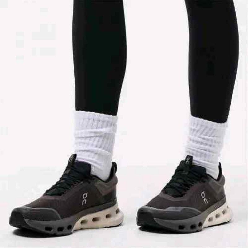 ON Cloud nova X Trainers
