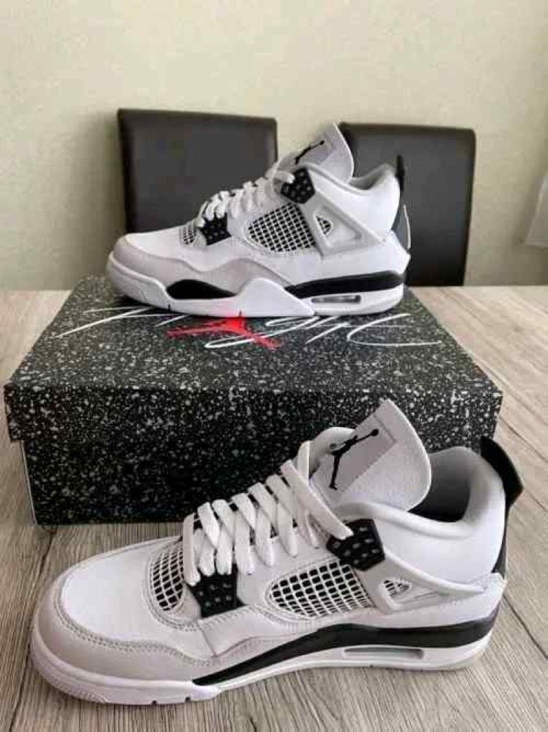 jordan retro 4 MILITARY BLACK SEMI UA