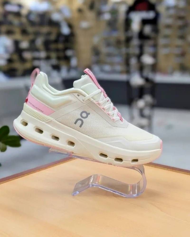 On Cloud x Nova Running Training Cream Pink