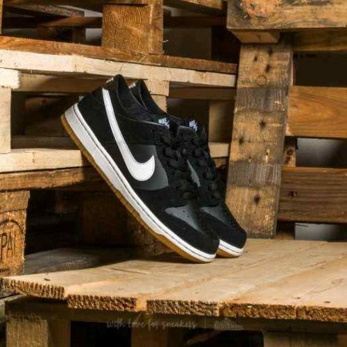 NIK.E SB DUNK LOW PRO GUM