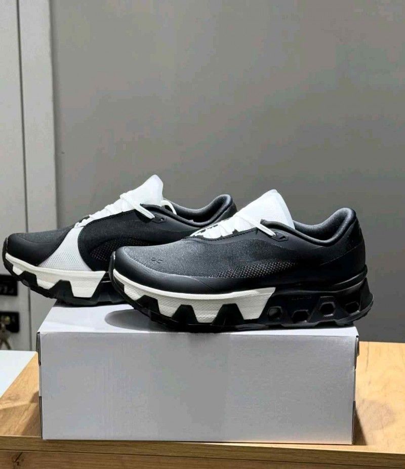 On X Post Archive Faction (PAF) Cloudmonster Hyper black