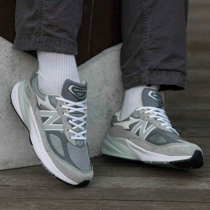 New Balencee 990v6 Grey