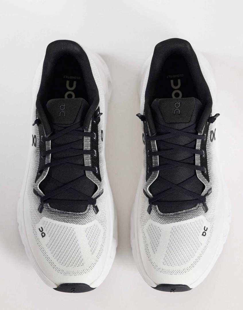 On Cloud Running Tilt Ivory Black