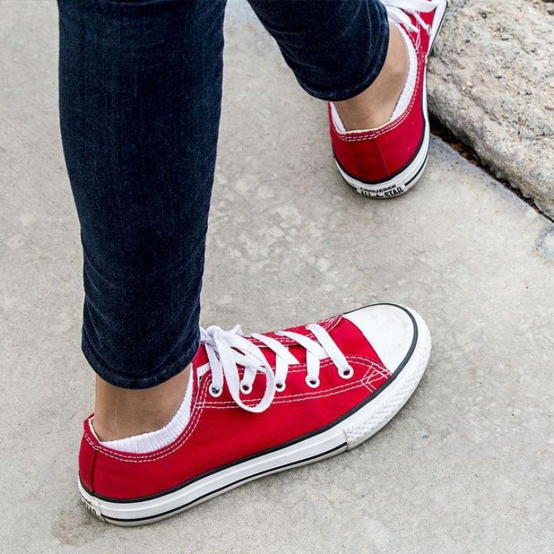 convers premium red low Sale
