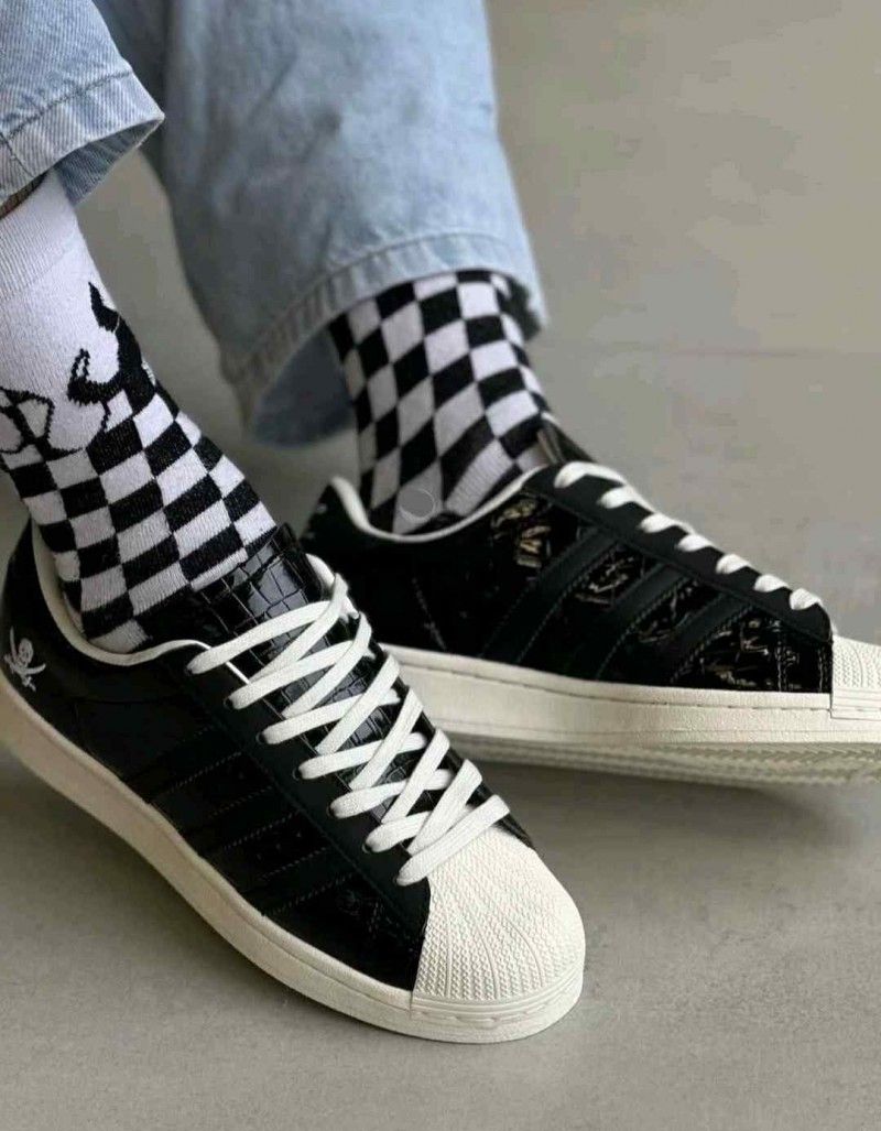 Neighborhood x adiddas Consortium Superstar 80s