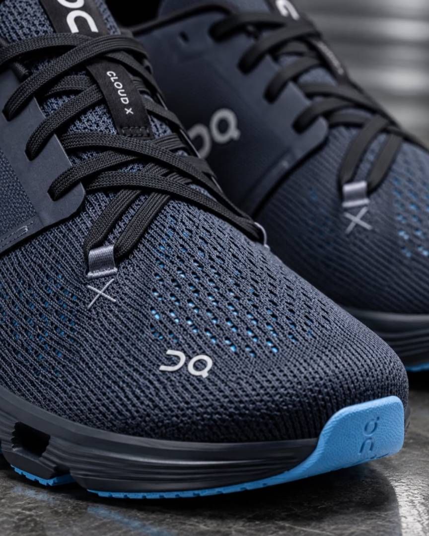 On Cloud X4 Navy Blue