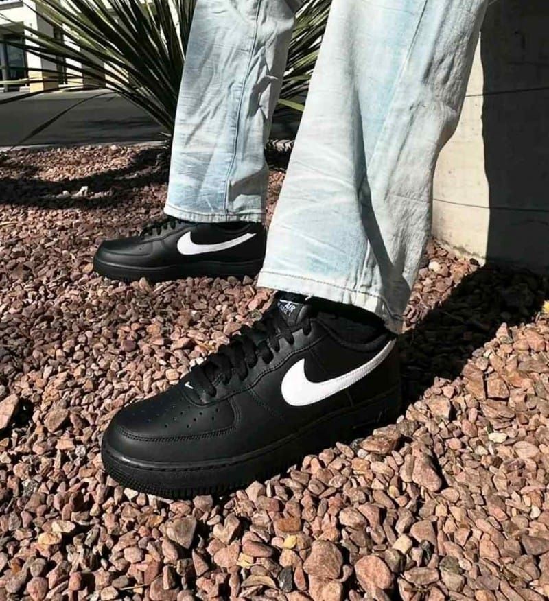 Nikkee Airforce 1 low Black white Swoosh