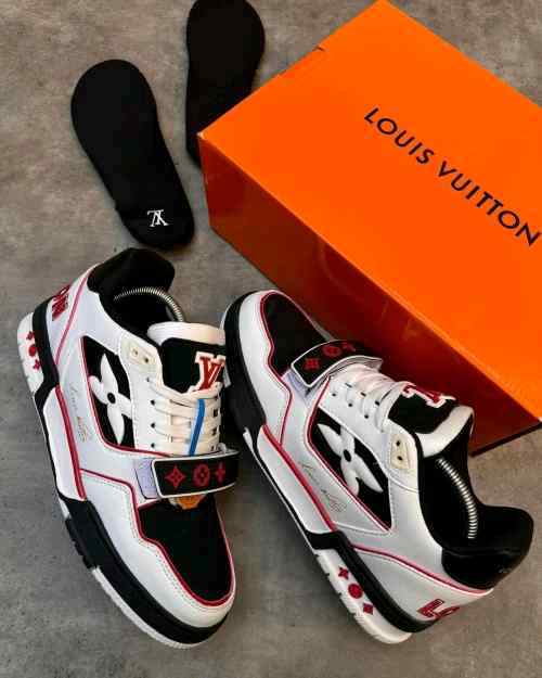 Louiss Vuittionn Trainer Strap Black Red
