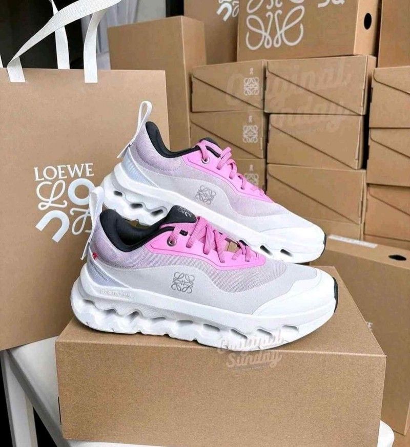 Loewe X On Cloud Tilt 2.0 White Pink for her