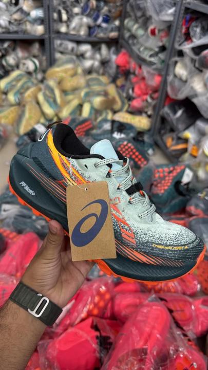 ASIC_S TRABUCO MAX 4 TRAIL NOVA ORANGE FIX