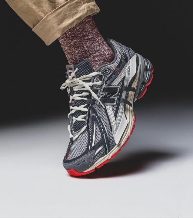 NE.W BALANCE 1906A SLATE GREY DRIFT RED