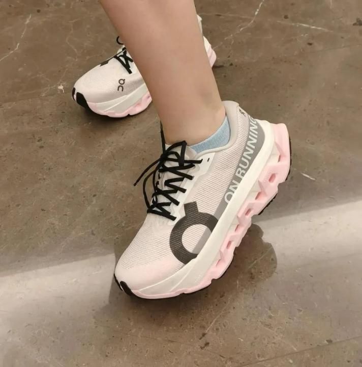 ON CLOUD RUNNING MONSTER 3 PINK
