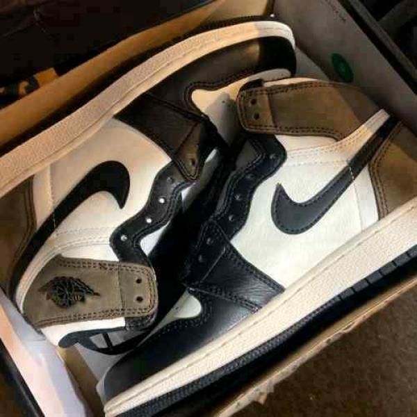 Nik Air Jordan Retro 1 High OG Dark Mocha