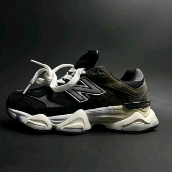 NEWW BALANCE 9060 BROWN