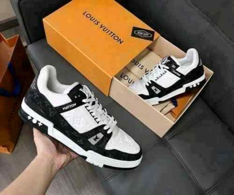 LOUIiSS VUITTONN TRAINERS MONOGRAM DENIM WHITE BLACK