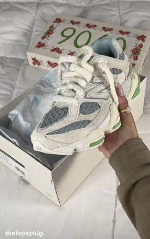 Neww balance 9060 x bricks n woods