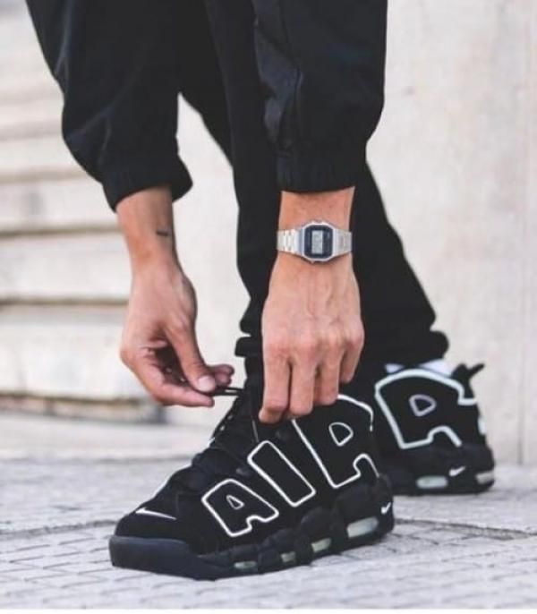 NIK AIR MORE UPTEMPO BLACK