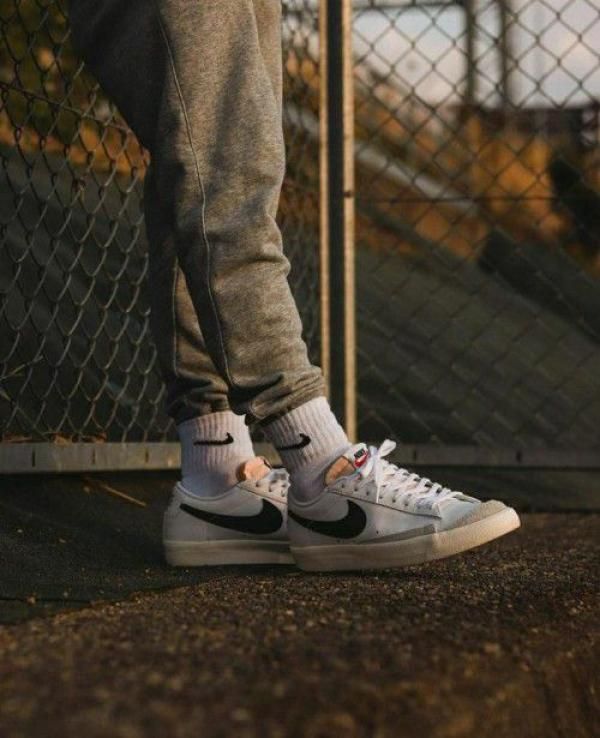 NIK MID Blazer 77 Low Vintage White fix