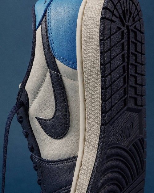 nik air jordan 1 low og obsidian blue