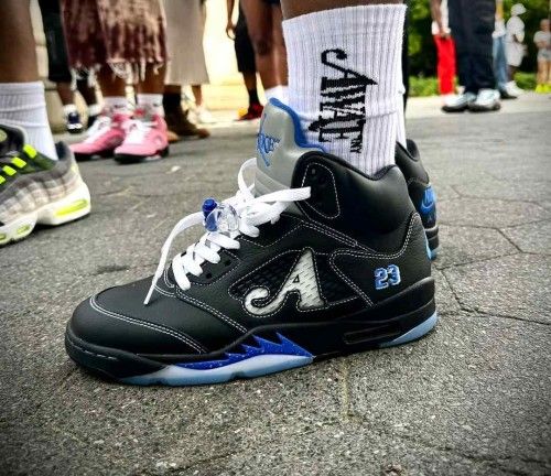 AIR JORDAN RETRO 5 AWAKE BLACK