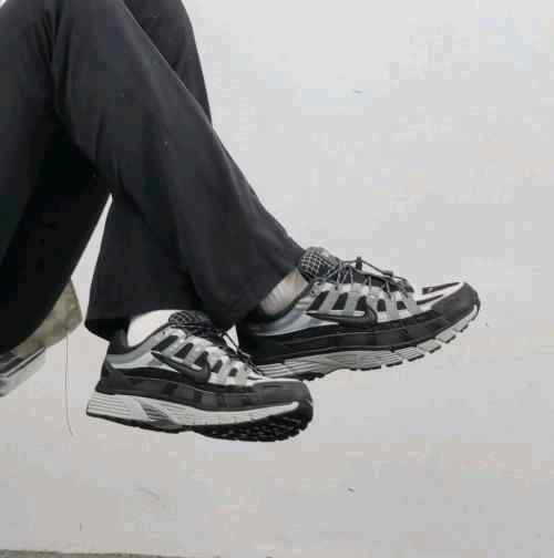 nikkee P 6000 Anthracite Smoke Grey running sneaker