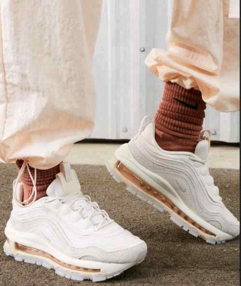 nikkee airmax 97 FUTURA CREAM
