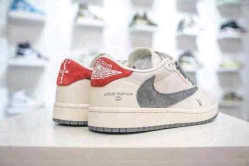 Louiss vuittoon x e travis scott beige grey