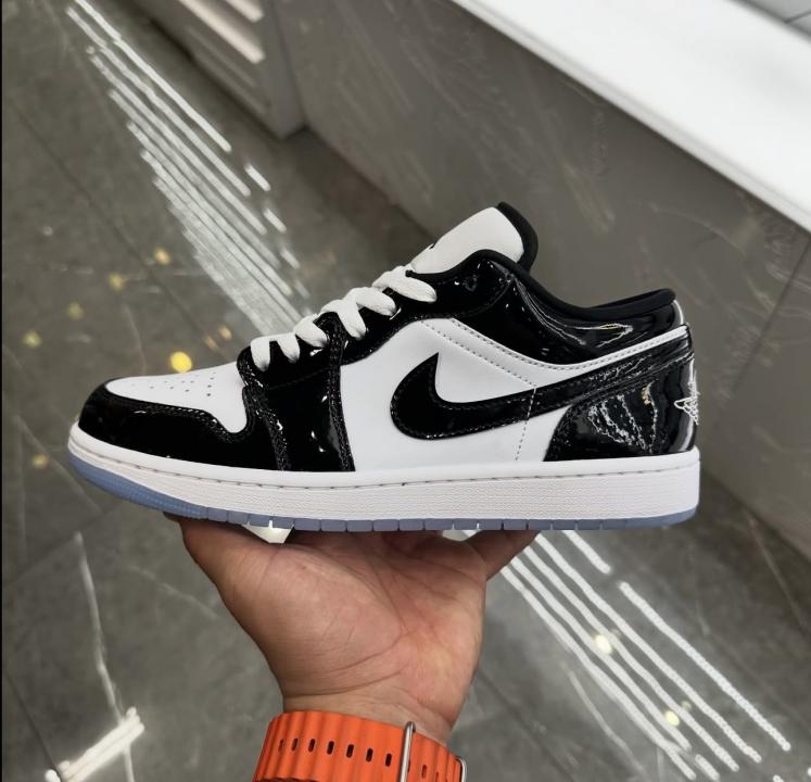 NIKKE AIR JORDAN 1 LOW SE CONCORD