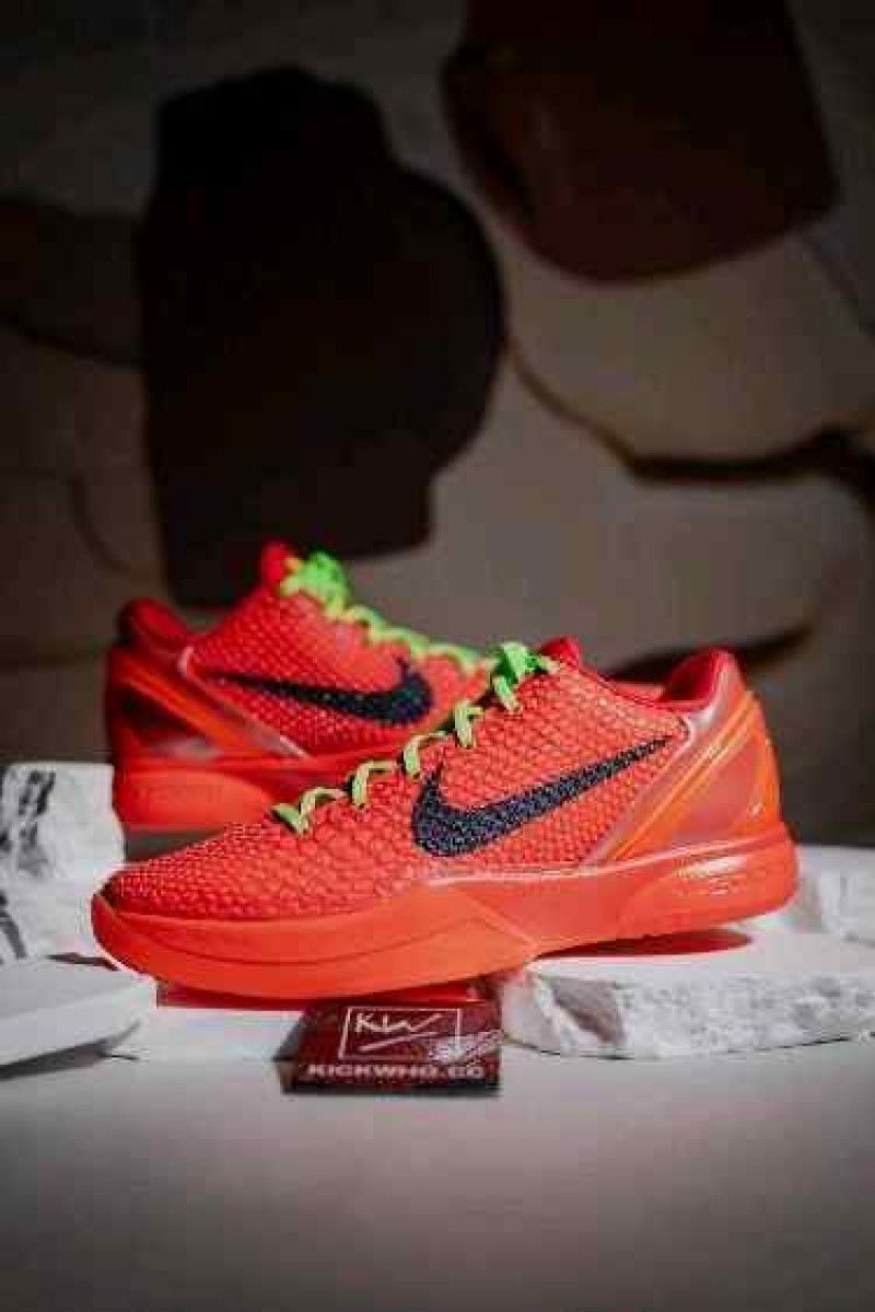 Nikkee Zoom Kobe 6 Protro Reverse Grinch