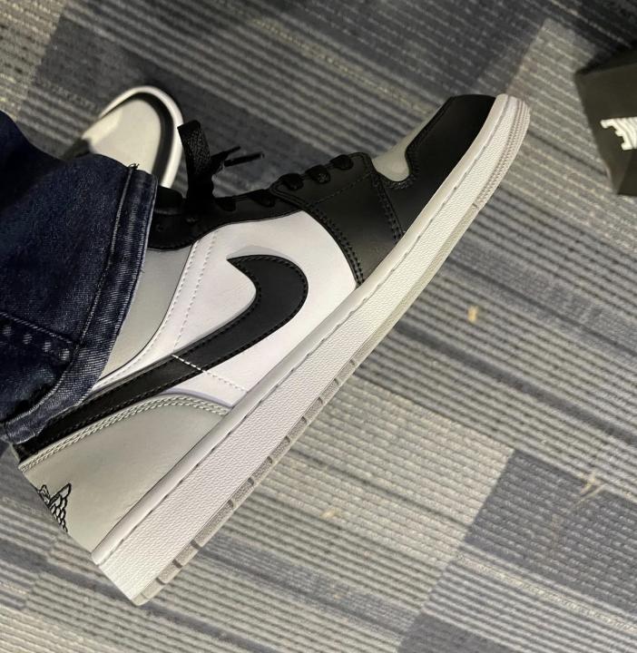 Nik.e Air Jordan 1 Low Shadow Toe