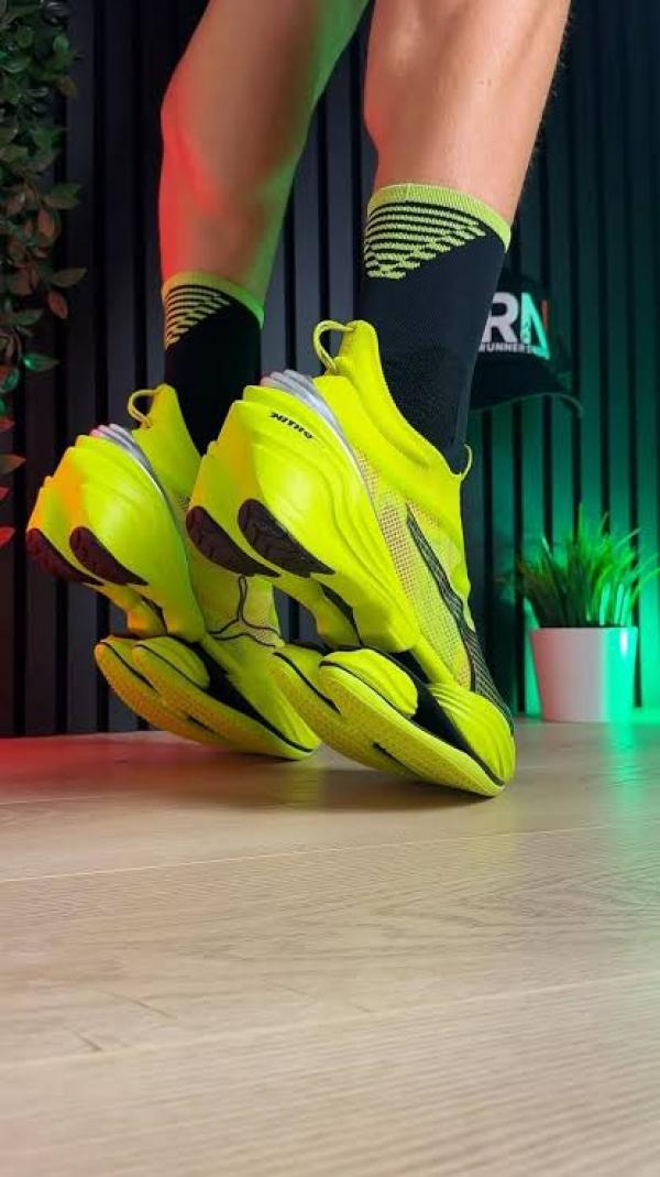 PUM_A FAST RB NITRO ELITE RUNNING SHOES GREEN COLORWAY FIX