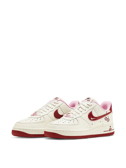 Nikee Air Force 1 Low Valentines Day
